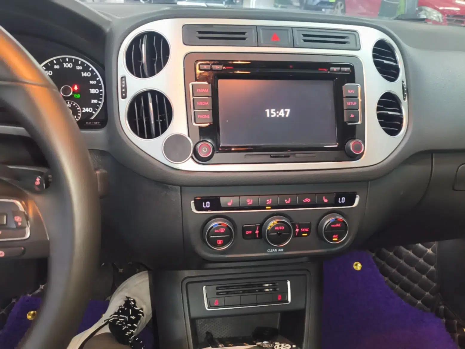 Volkswagen Tiguan 2015 1.8TSI Automatic Two-Wheel Drive Luxury Model — миниатюра 15