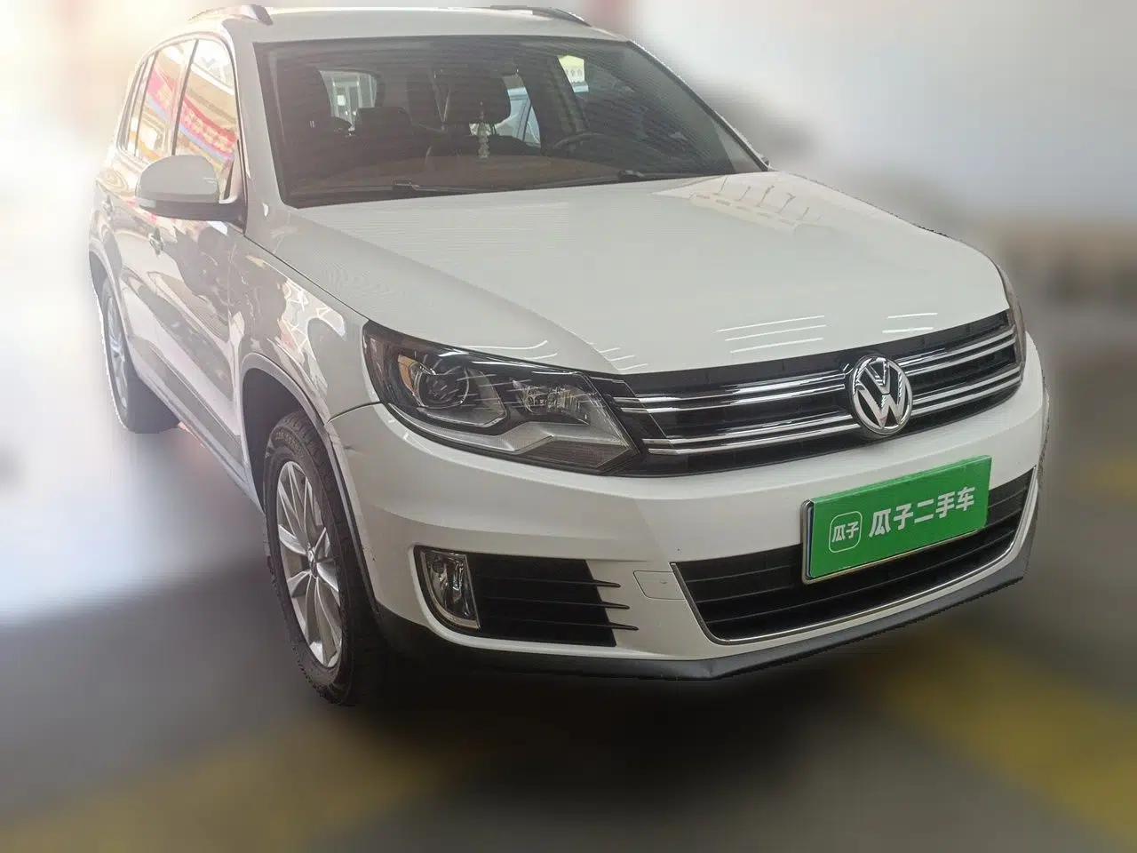 Volkswagen Tiguan 2015 1.8TSI Automatic Two-Wheel Drive Comfort Edition — миниатюра 3