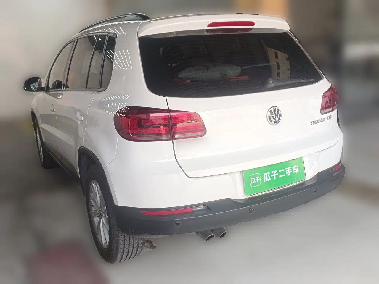 Volkswagen Tiguan 2015 1.8TSI Automatic Two-Wheel Drive Comfort Edition — миниатюра 4