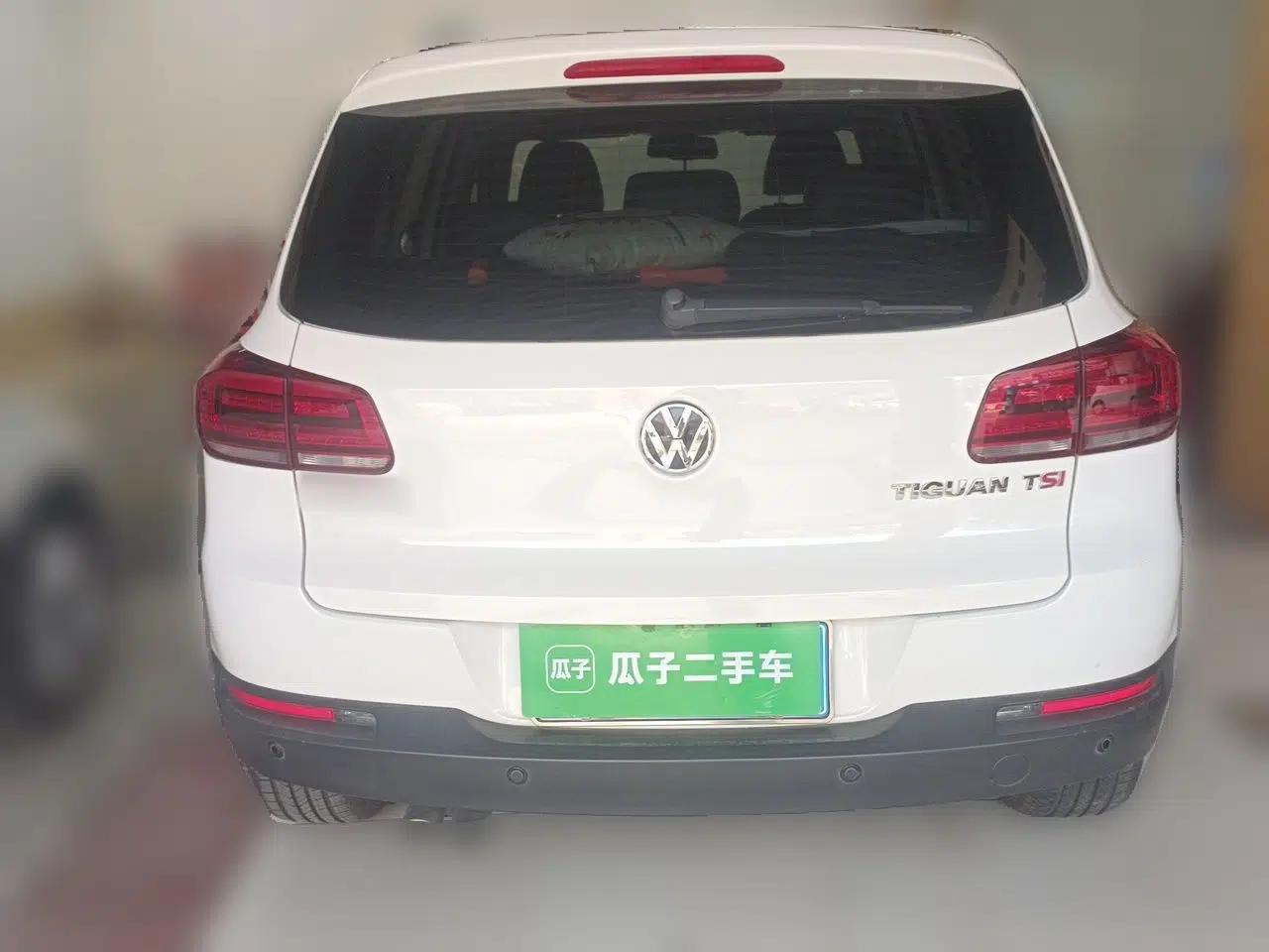 Volkswagen Tiguan 2015 1.8TSI Automatic Two-Wheel Drive Comfort Edition — миниатюра 5