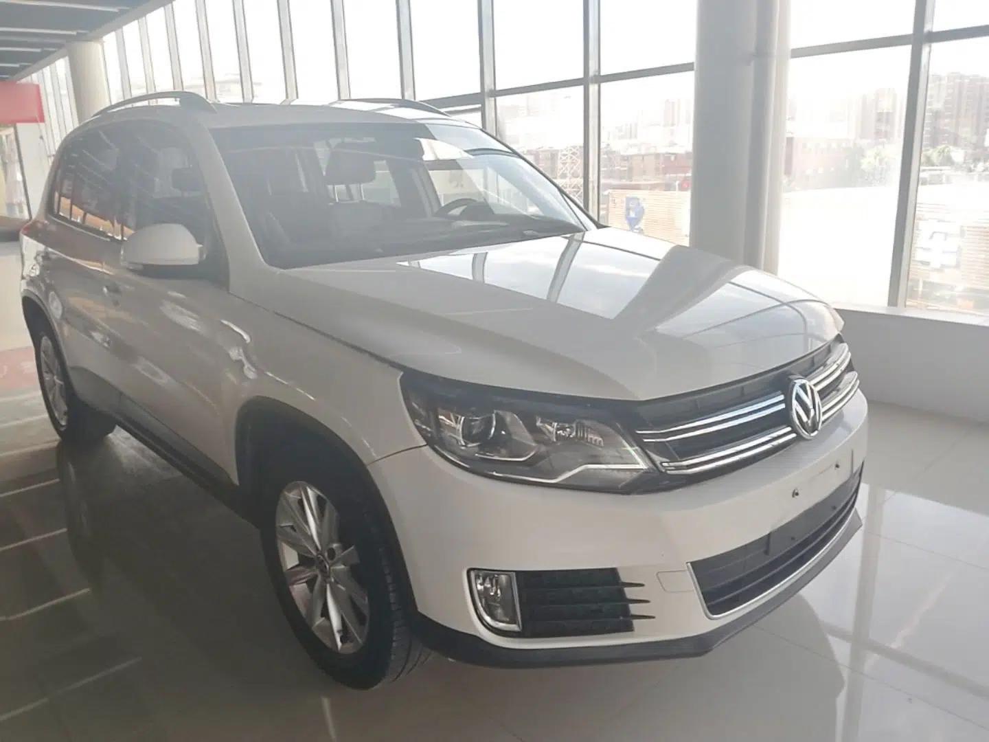 Volkswagen Tiguan 2015 1.8TSI Automatic All-Wheel Drive Style Vision Edition — миниатюра 3