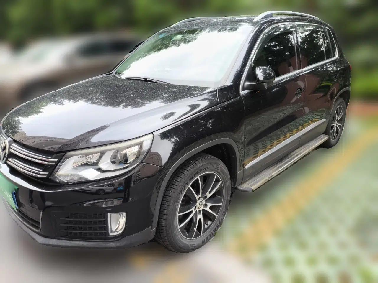 Volkswagen Tiguan 2013 1.8TSI Automatic Two-Wheel Drive Luxury Model — миниатюра 1