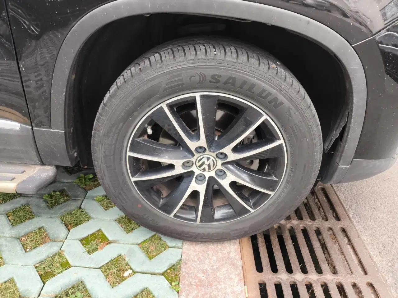 Volkswagen Tiguan 2013 1.8TSI Automatic Two-Wheel Drive Luxury Model — миниатюра 8
