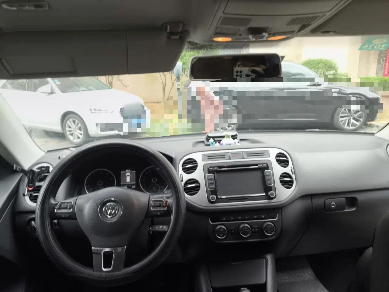 Volkswagen Tiguan 2013 1.8TSI Automatic Two-Wheel Drive Luxury Model — миниатюра 9
