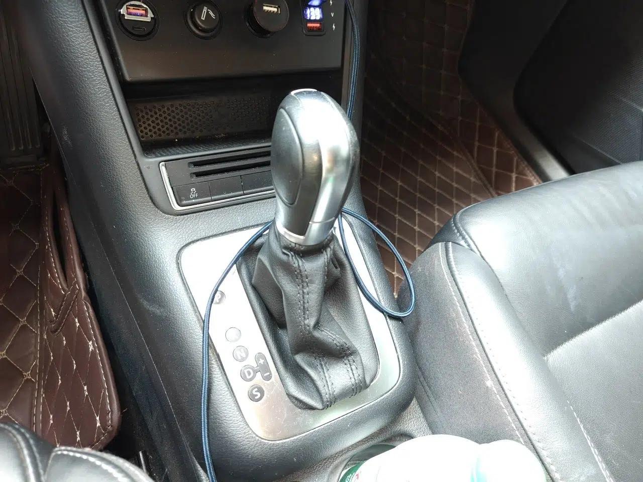 Volkswagen Tiguan 2016 300TSI Automatic Two-Wheel Drive Comfort Edition — миниатюра 14