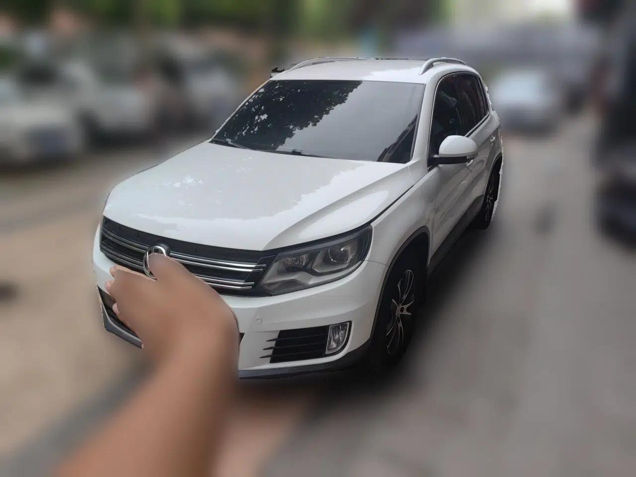 Volkswagen Tiguan 2015 1.8TSI Automatic Two-Wheel Drive Trend Edition — миниатюра 1