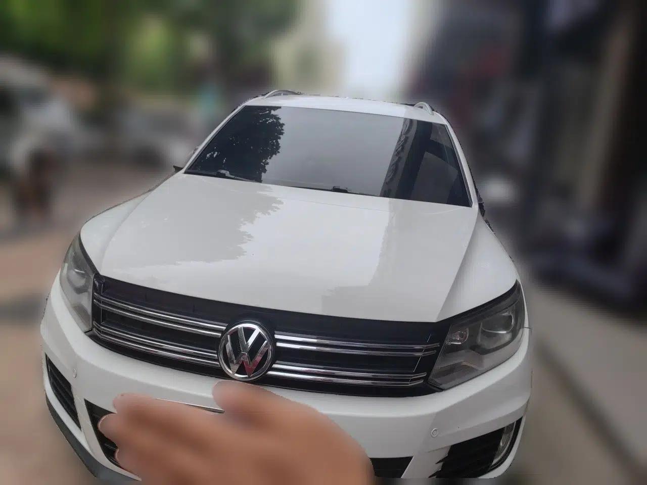 Volkswagen Tiguan 2015 1.8TSI Automatic Two-Wheel Drive Trend Edition — миниатюра 2