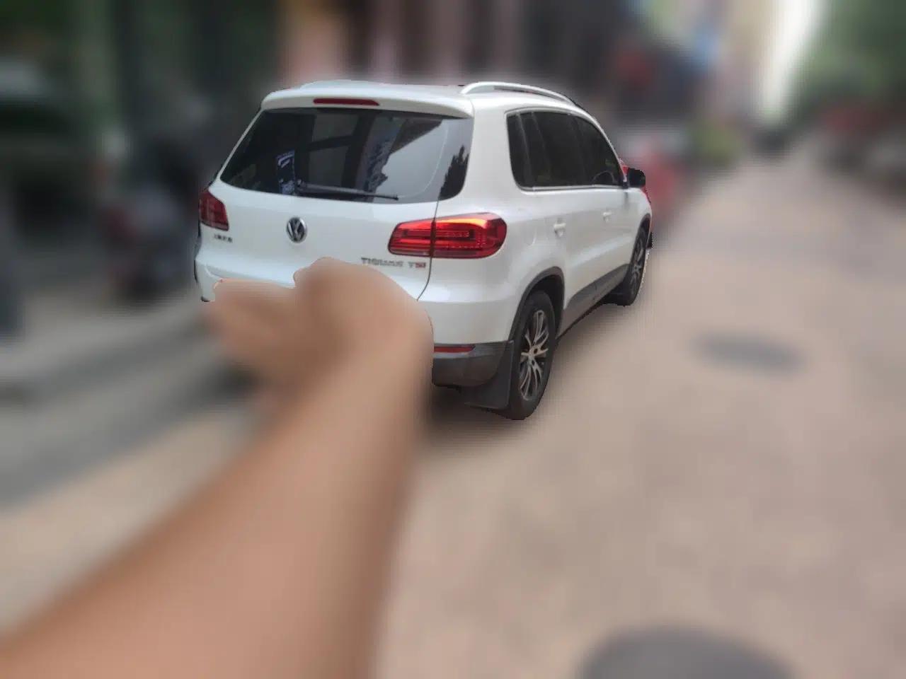 Volkswagen Tiguan 2015 1.8TSI Automatic Two-Wheel Drive Trend Edition — миниатюра 6