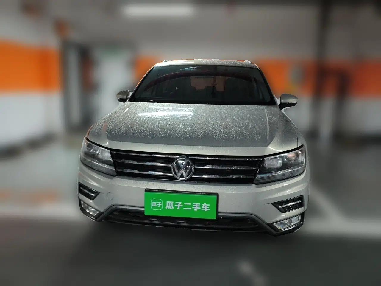 Volkswagen Tiguan L 2018 330TSI Automatic Two-Wheel Drive Comfort Edition — миниатюра 2