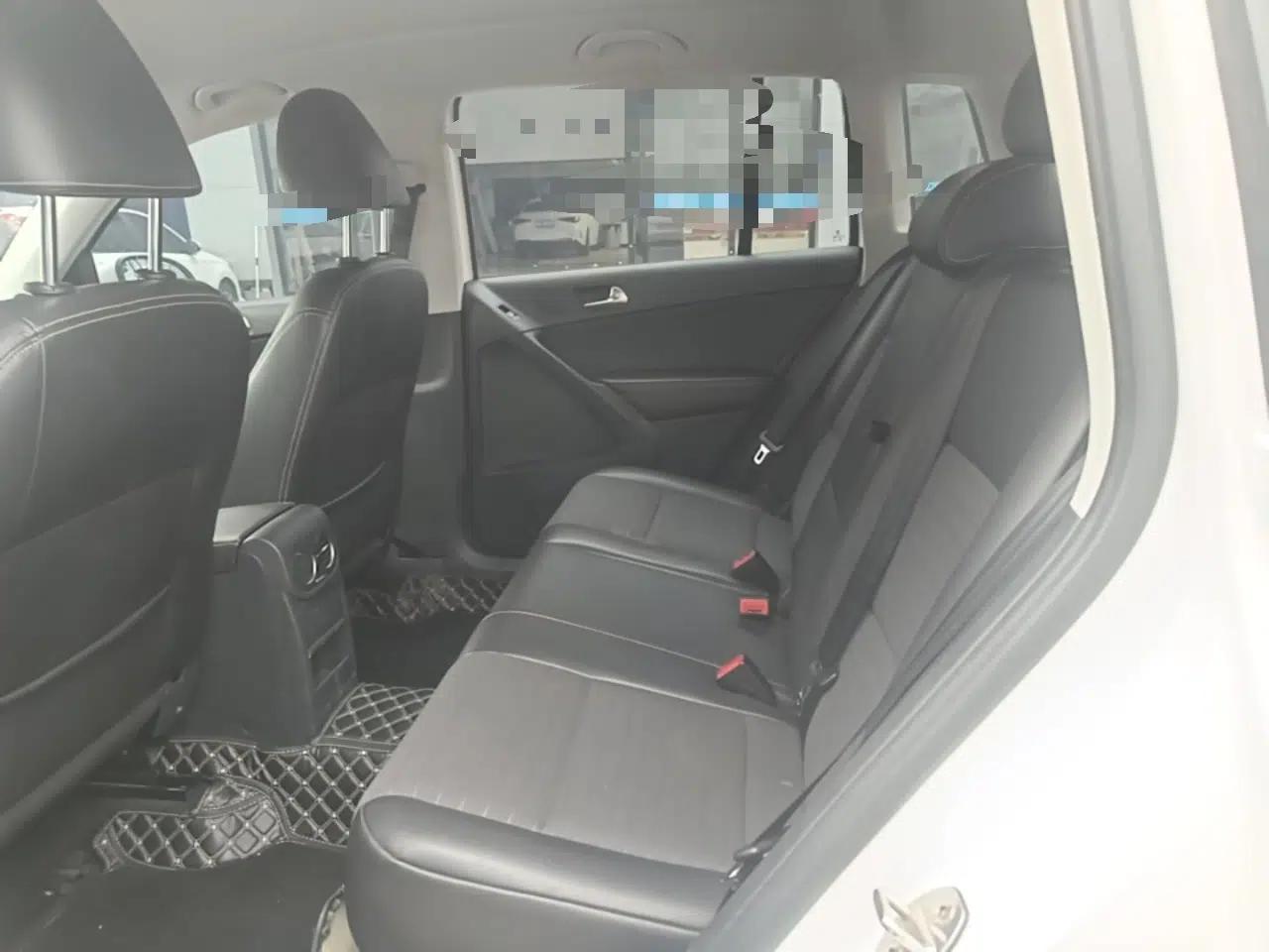 Volkswagen Tiguan 2016 280TSI Automatic Two-Wheel-Drive Silk Road Style Edition — миниатюра 20