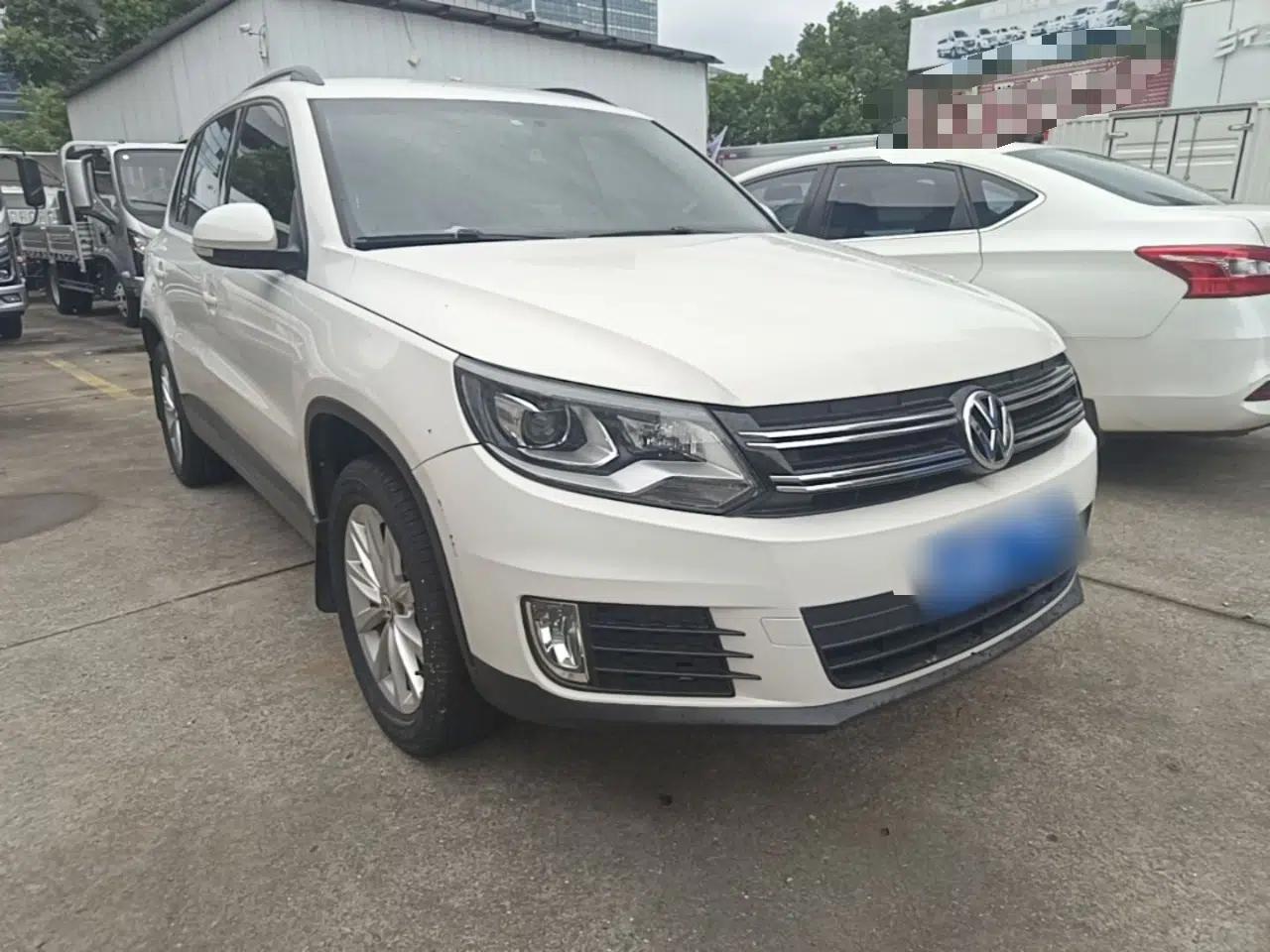 Volkswagen Tiguan 2016 280TSI Automatic Two-Wheel-Drive Silk Road Style Edition — миниатюра 3