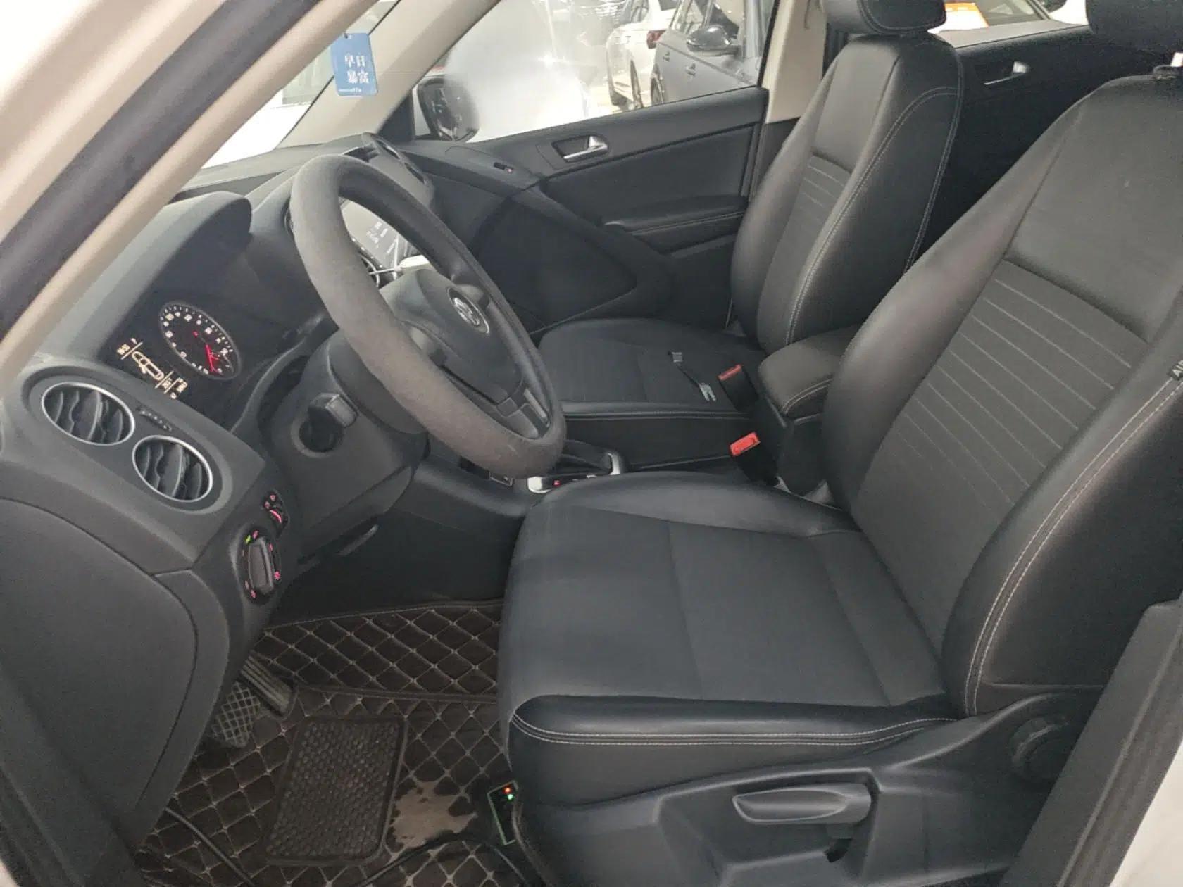 Volkswagen Tiguan 2016 280TSI Automatic Two-Wheel-Drive Silk Road Style Edition — миниатюра 17