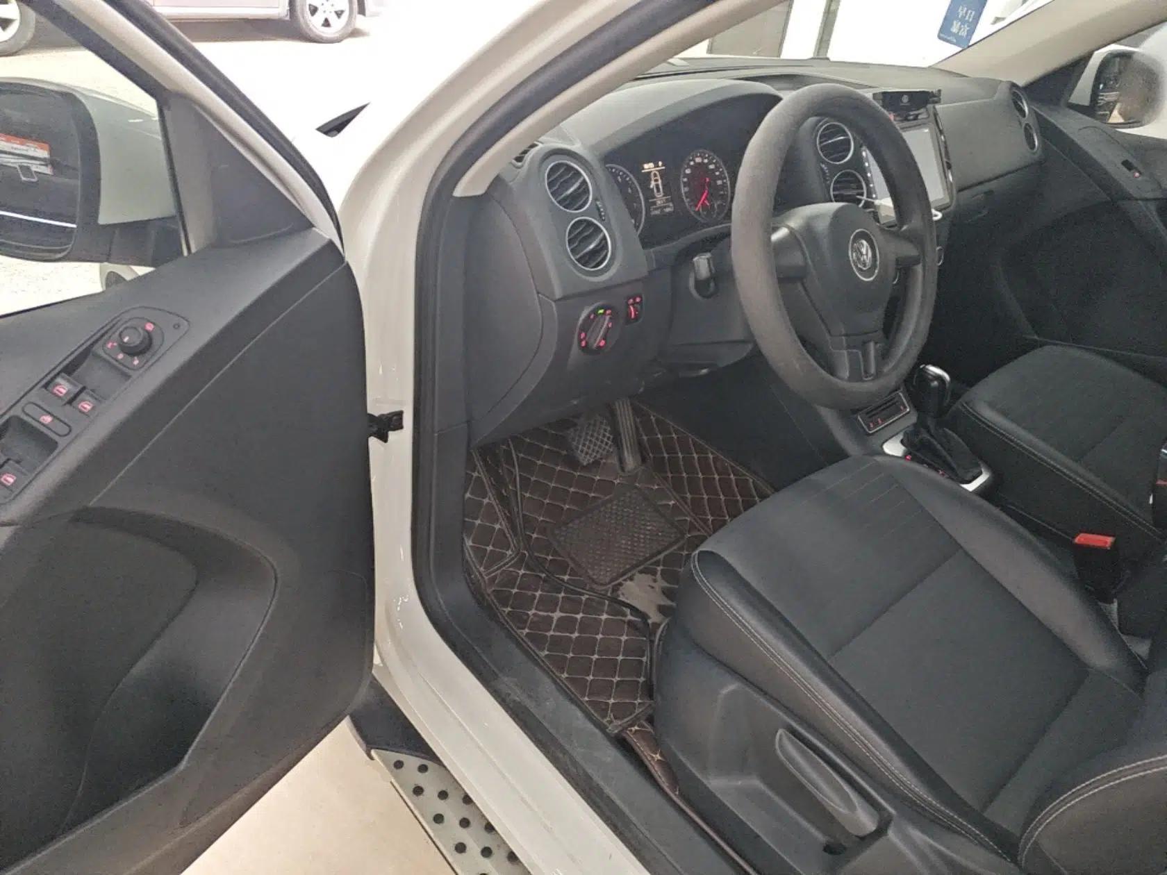 Volkswagen Tiguan 2016 280TSI Automatic Two-Wheel-Drive Silk Road Style Edition — миниатюра 18