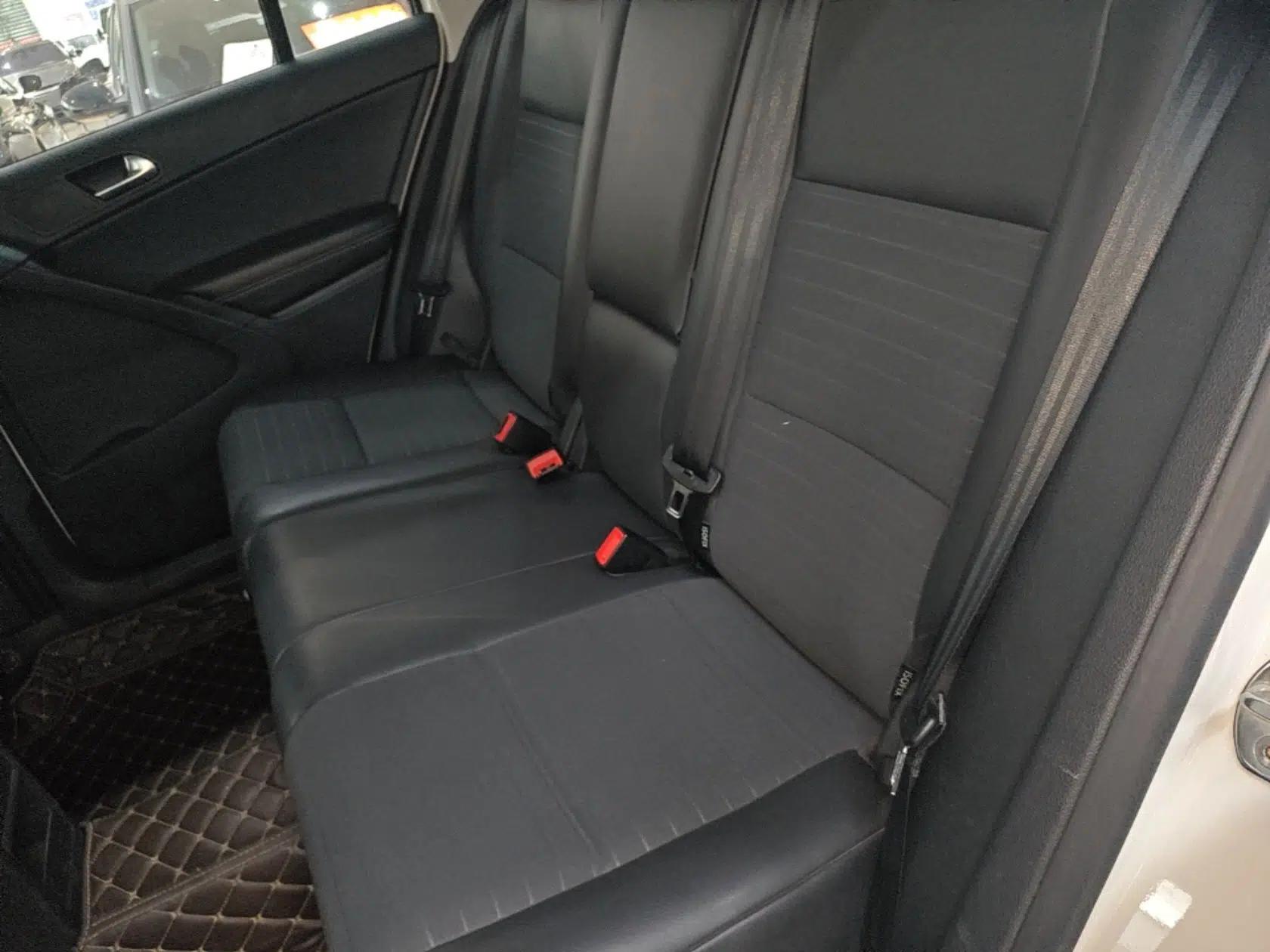 Volkswagen Tiguan 2016 280TSI Automatic Two-Wheel-Drive Silk Road Style Edition — миниатюра 20