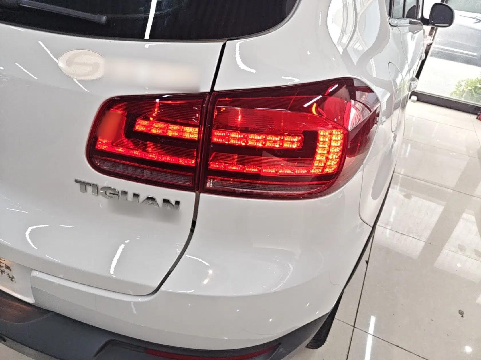 Volkswagen Tiguan 2016 280TSI Automatic Two-Wheel-Drive Silk Road Style Edition — миниатюра 9