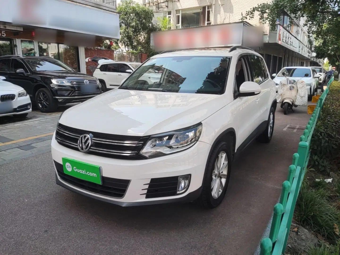 Volkswagen Tiguan 2016 280TSI Automatic Two-Wheel Drive Silk Road Comfort Edition — миниатюра 1