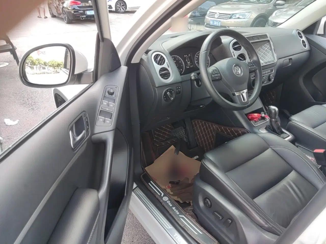 Volkswagen Tiguan 2016 280TSI Automatic Two-Wheel Drive Silk Road Comfort Edition — миниатюра 18