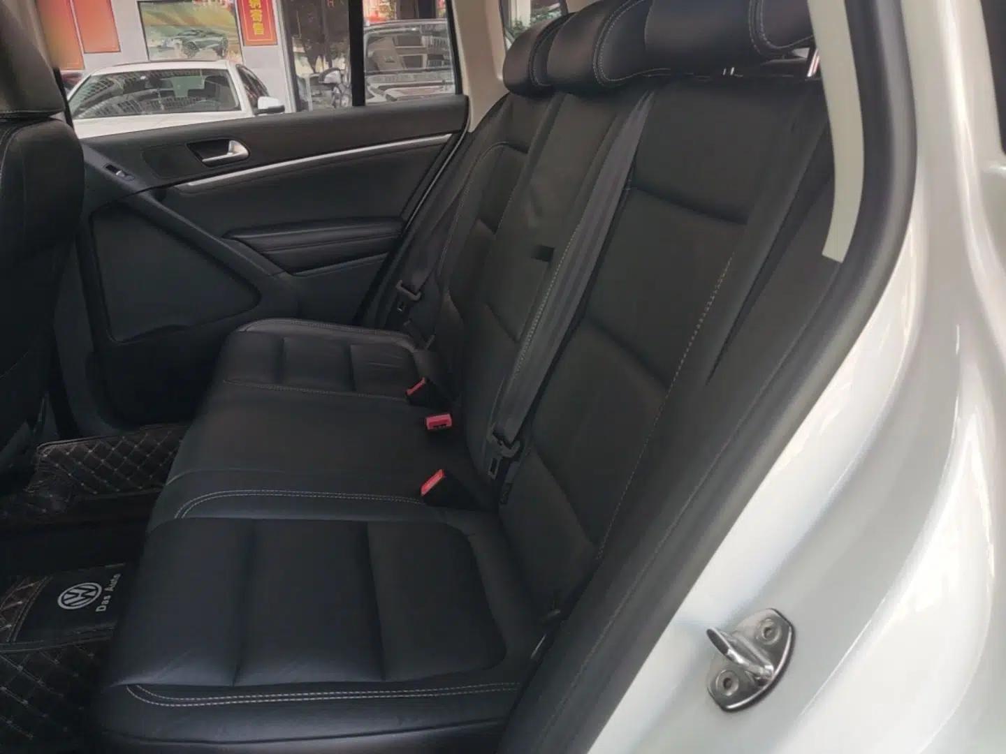 Volkswagen Tiguan 2016 280TSI Automatic Two-Wheel Drive Silk Road Comfort Edition — миниатюра 20