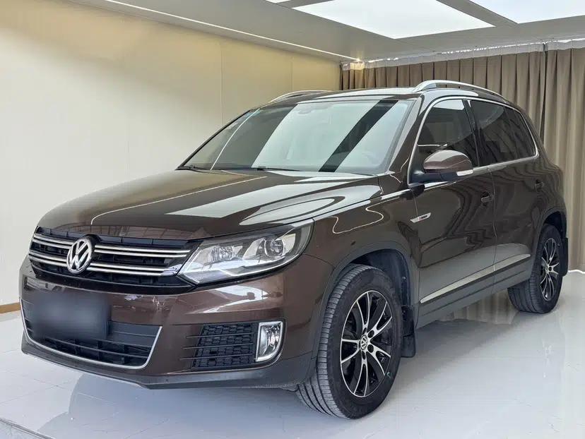 Volkswagen Tiguan 2016 300TSI Automatic All-Wheel Drive Luxury Edition — миниатюра 1