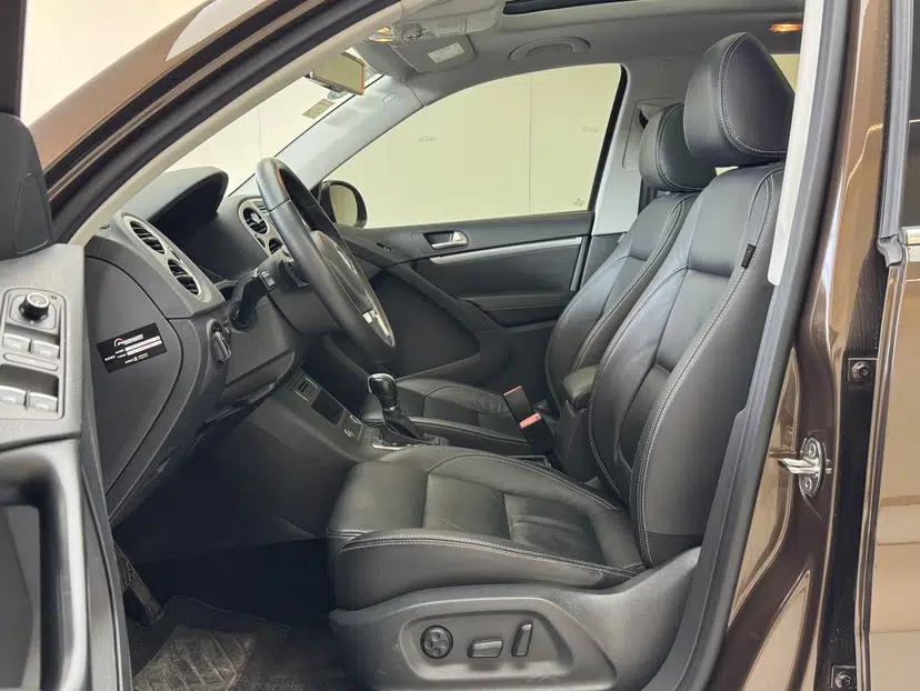 Volkswagen Tiguan 2016 300TSI Automatic All-Wheel Drive Luxury Edition — миниатюра 28