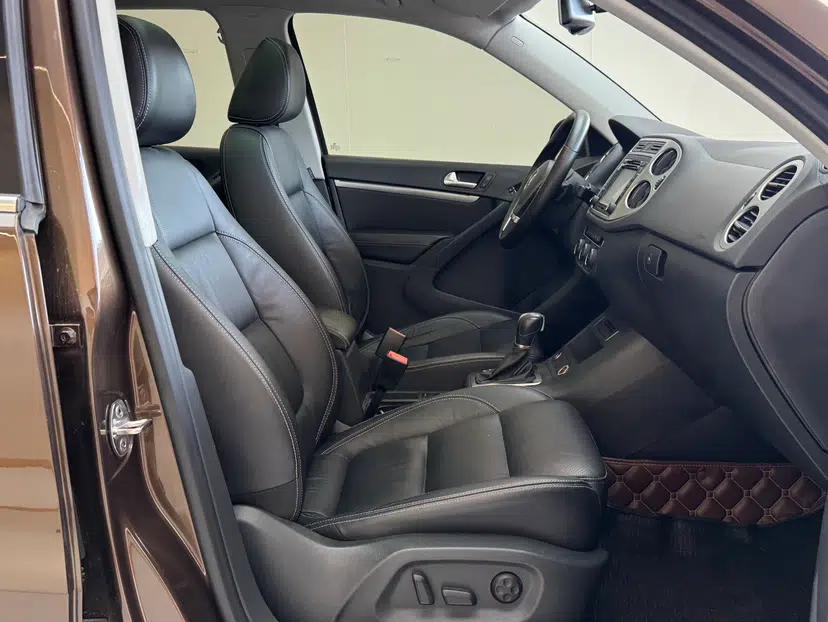 Volkswagen Tiguan 2016 300TSI Automatic All-Wheel Drive Luxury Edition — миниатюра 30