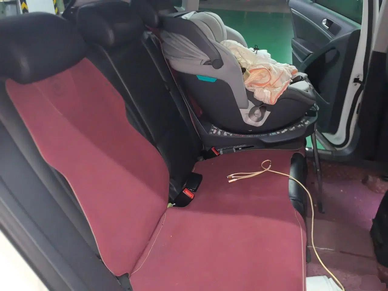 Volkswagen Tiguan 2015 2.0 TSI Automatic All-Wheel Drive Flagship Edition — миниатюра 17