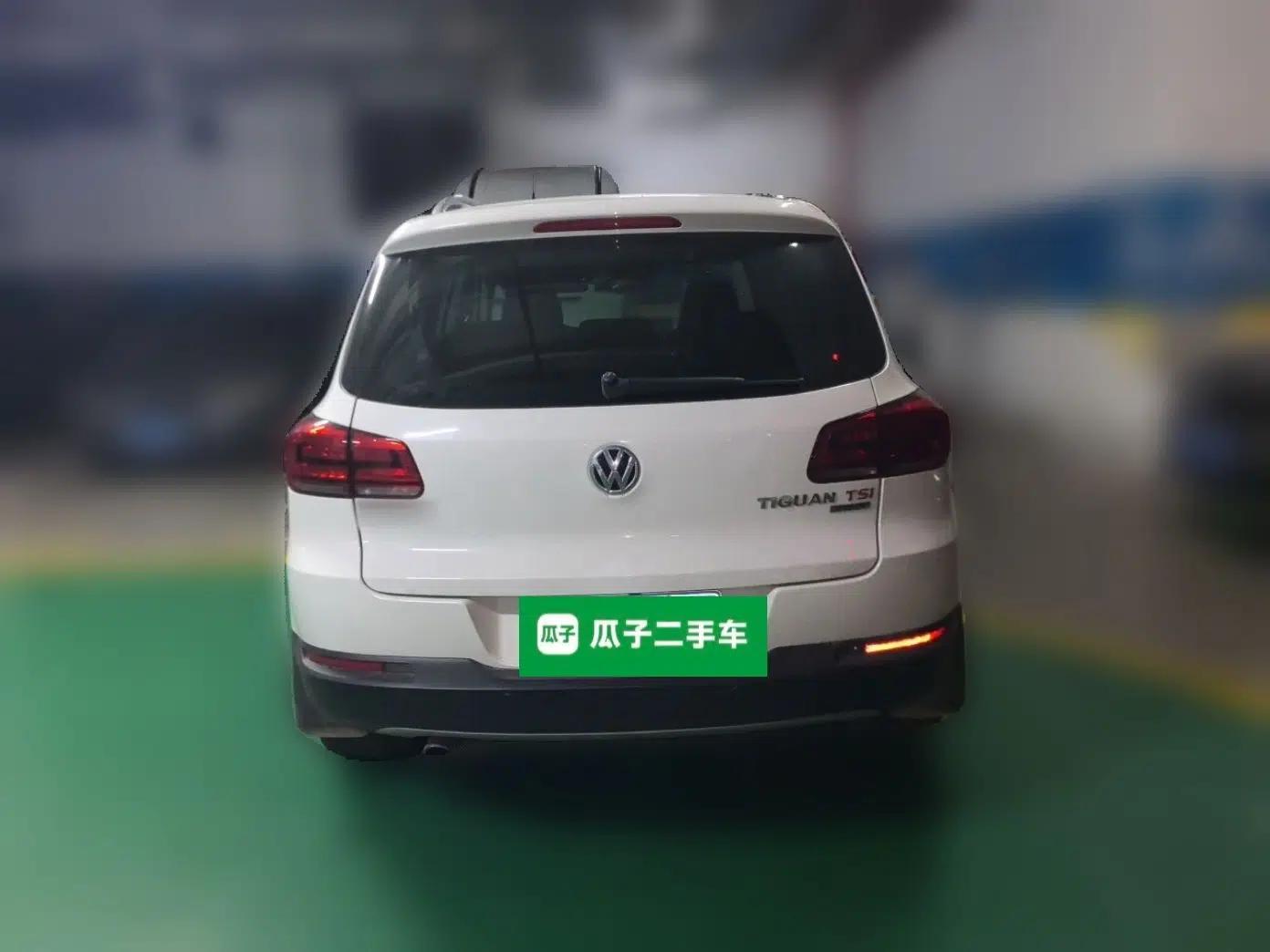 Volkswagen Tiguan 2015 2.0 TSI Automatic All-Wheel Drive Flagship Edition — миниатюра 5