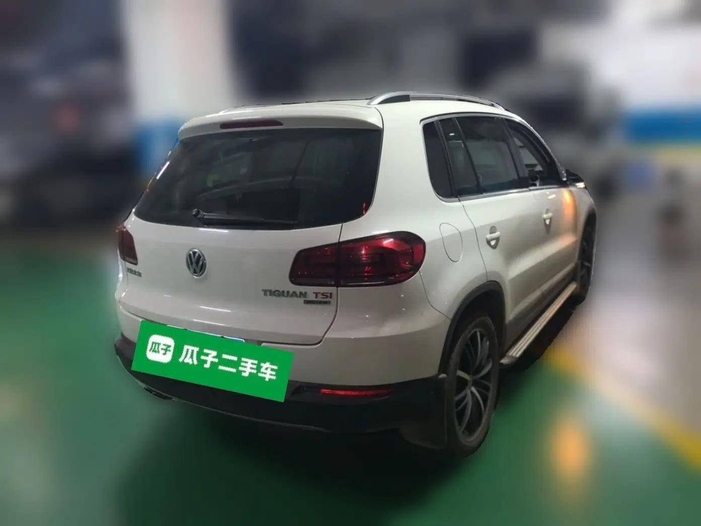 Volkswagen Tiguan 2015 2.0 TSI Automatic All-Wheel Drive Flagship Edition — миниатюра 6