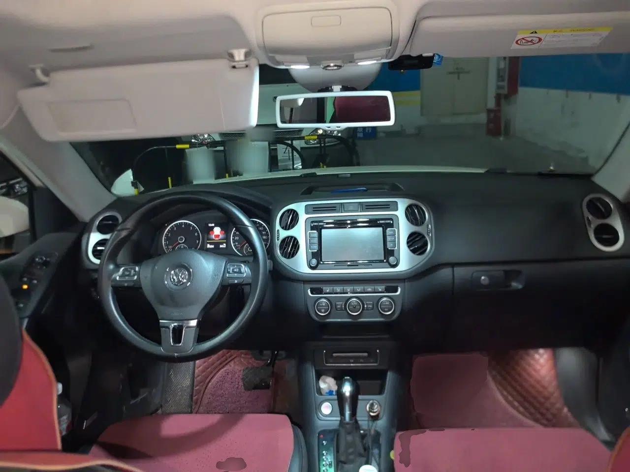 Volkswagen Tiguan 2015 2.0 TSI Automatic All-Wheel Drive Flagship Edition — миниатюра 9