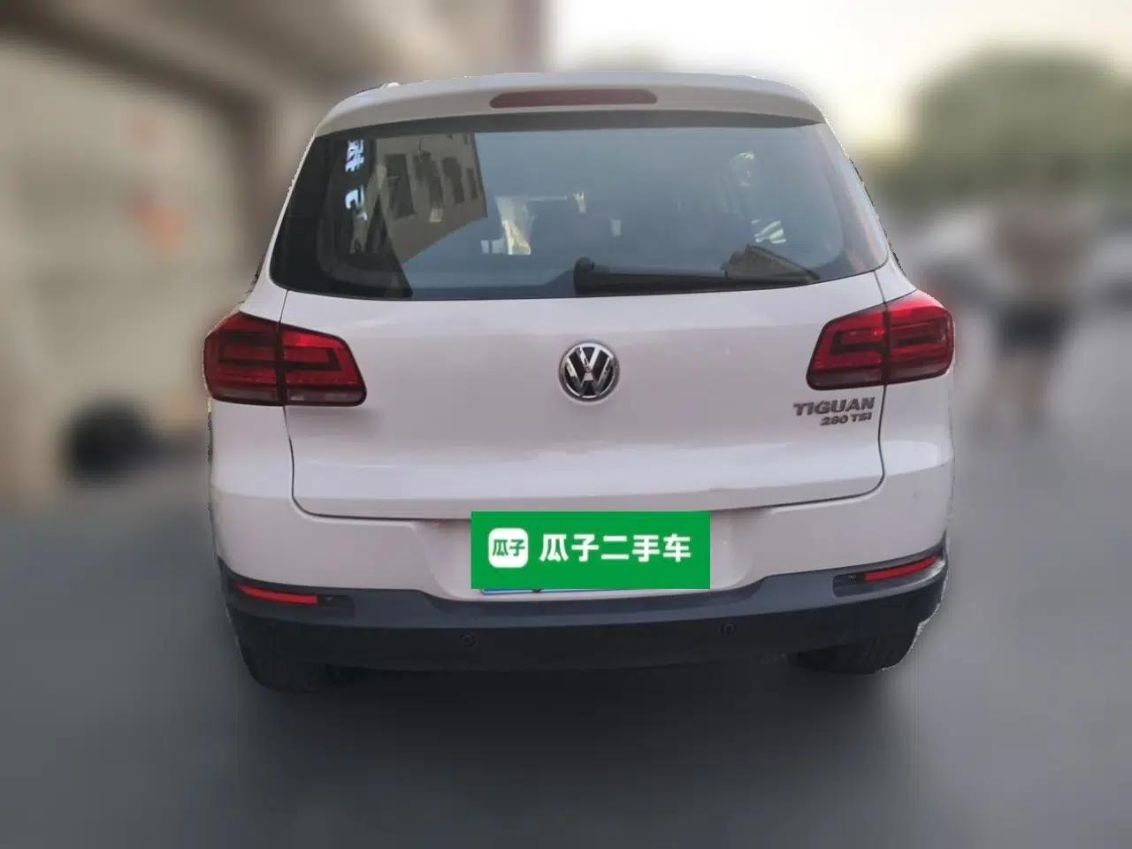 Volkswagen Tiguan 2016 280TSI Automatic Two-Wheel-Drive Silk Road Style Edition — миниатюра 5