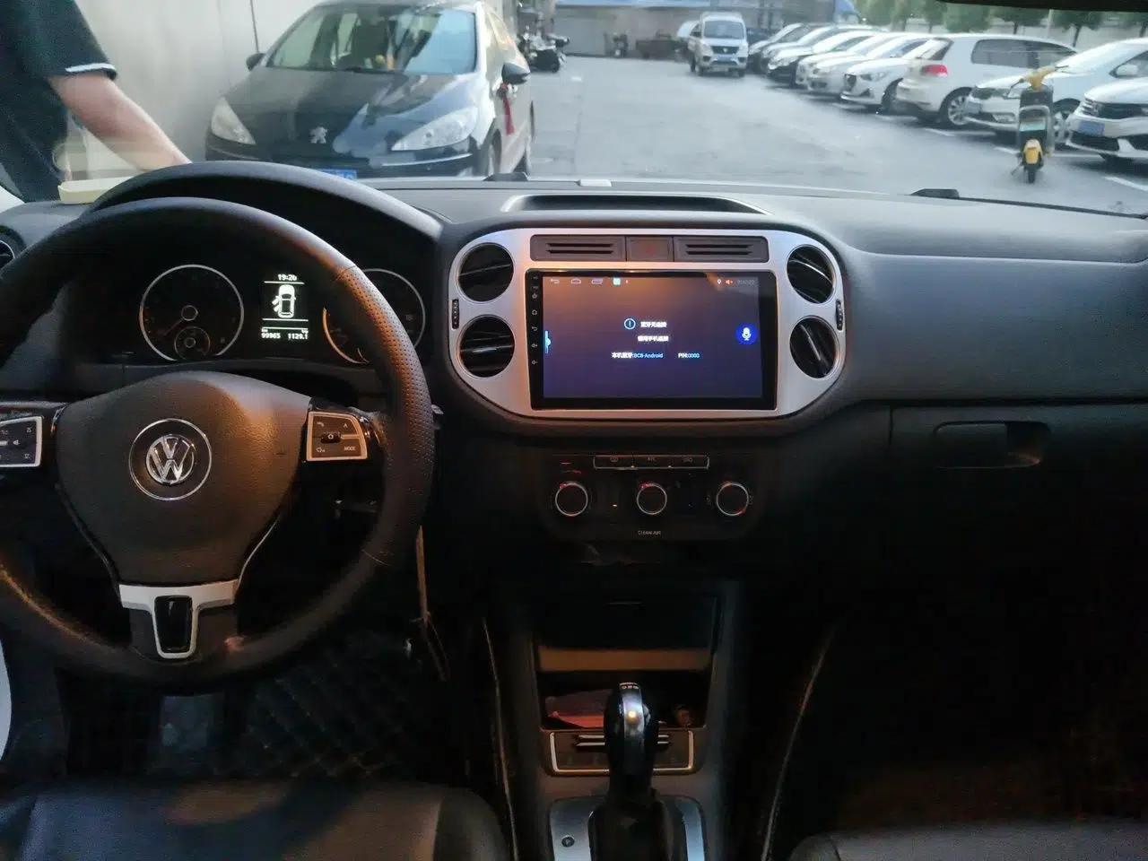 Volkswagen Tiguan 2016 280TSI Automatic Two-Wheel-Drive Silk Road Style Edition — миниатюра 9