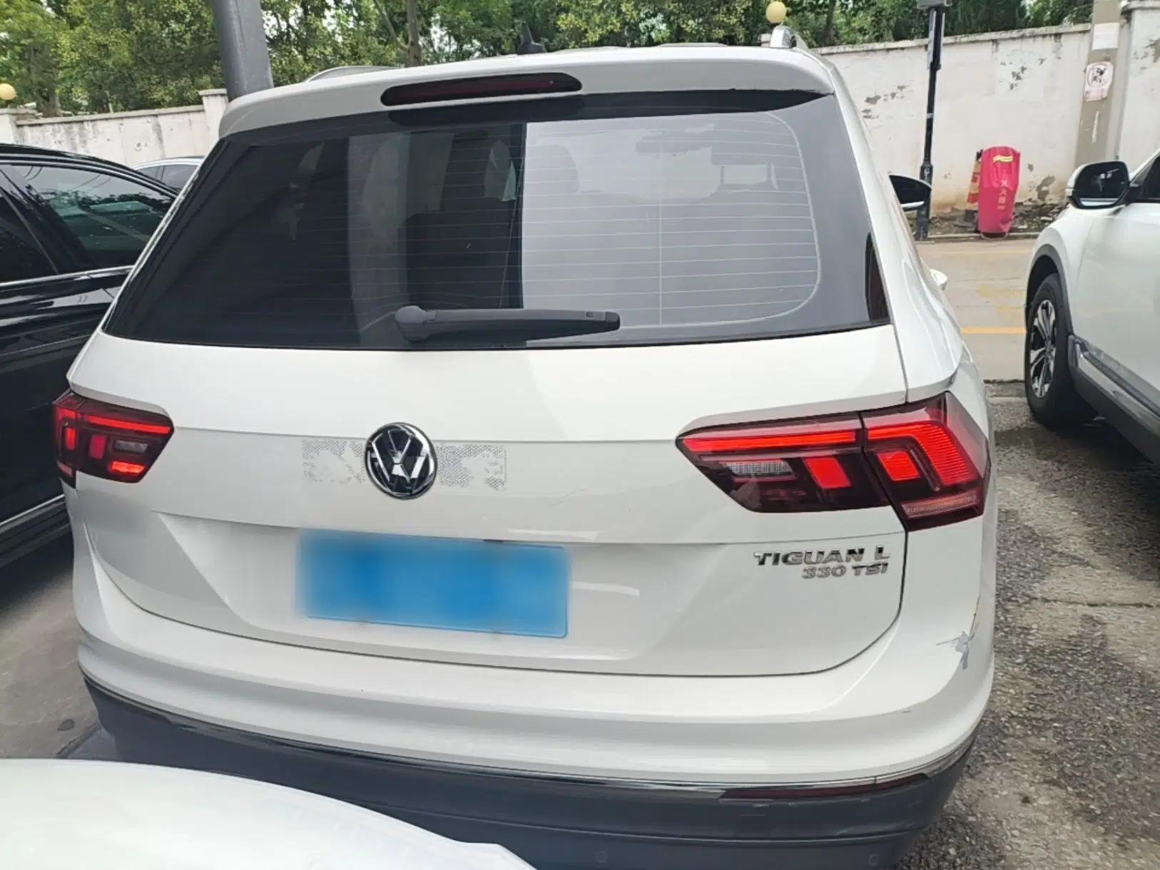 Volkswagen Tiguan L 2018 330TSI Automatic Two-Wheel Drive Comfort Edition — миниатюра 5