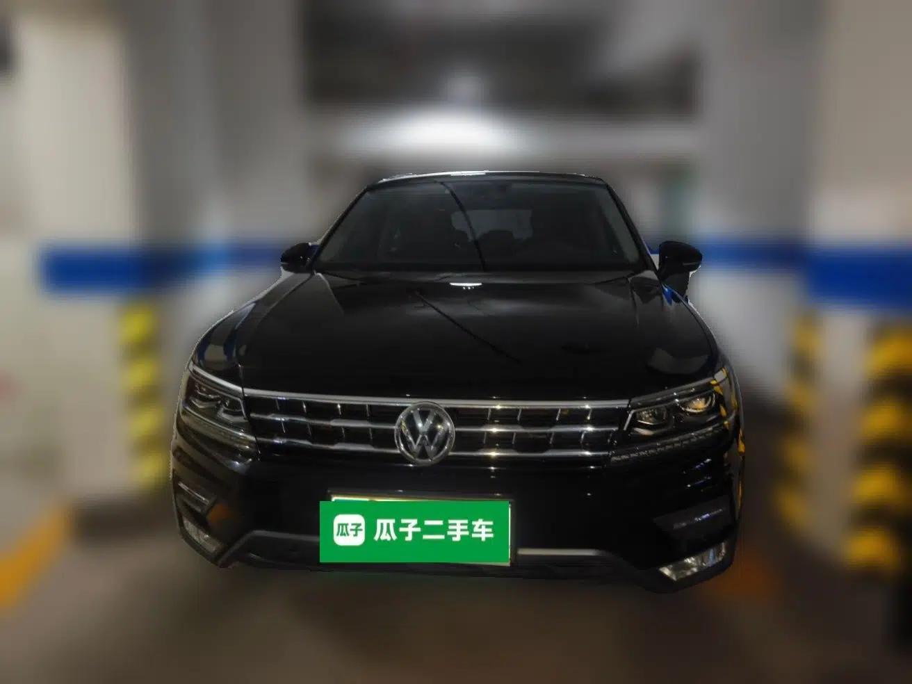 Volkswagen Tiguan L 2018 380TSI Automatic All-Wheel Drive Luxury Edition — миниатюра 2