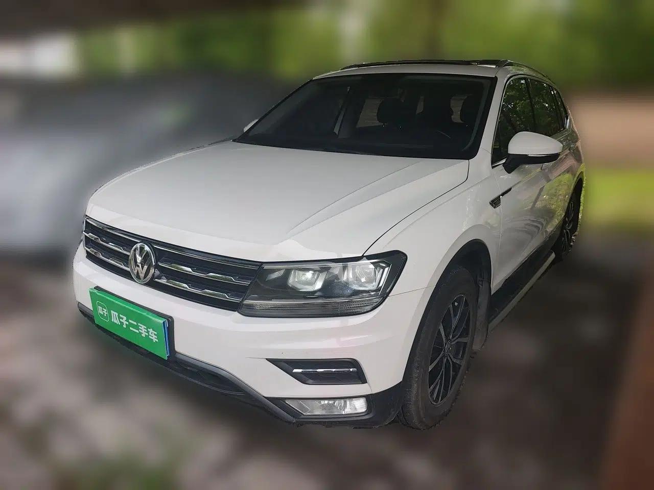Volkswagen Tiguan L 2018 330TSI Automatic Two-Wheel Drive Luxury Edition — миниатюра 1