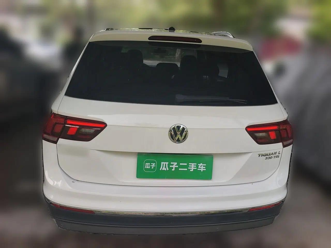 Volkswagen Tiguan L 2018 330TSI Automatic Two-Wheel Drive Luxury Edition — миниатюра 5