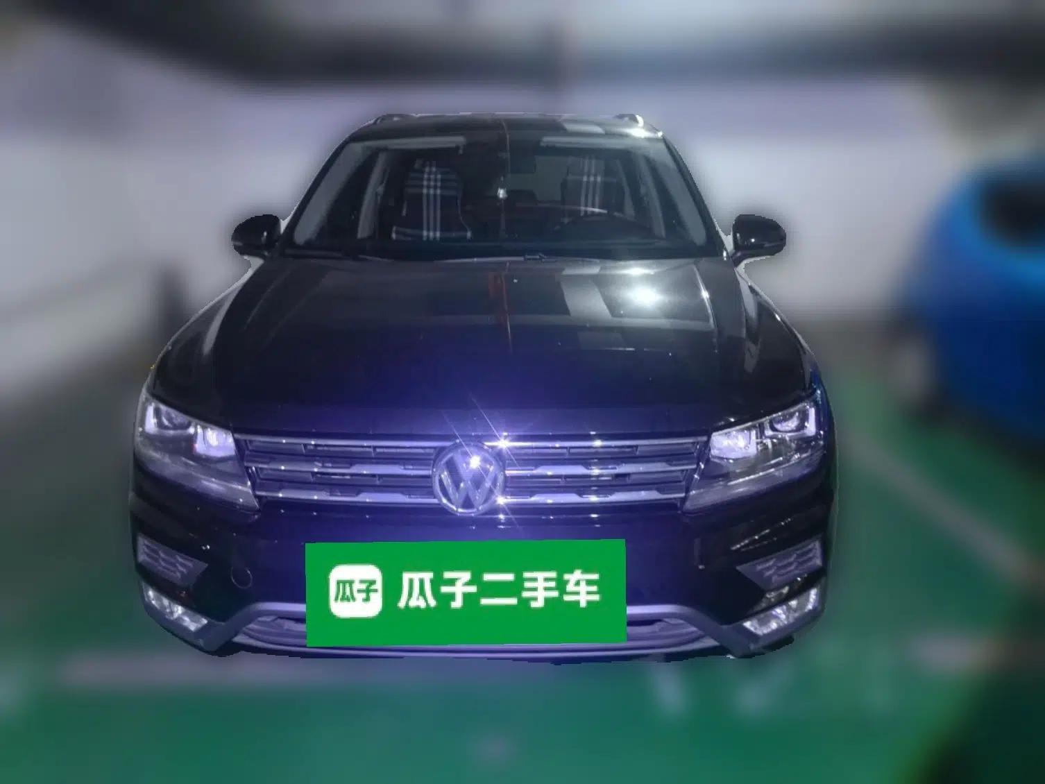 Volkswagen Tiguan L 2020 330TSI Automatic Two-Wheel Drive Luxury Edition China VI Standard — миниатюра 2
