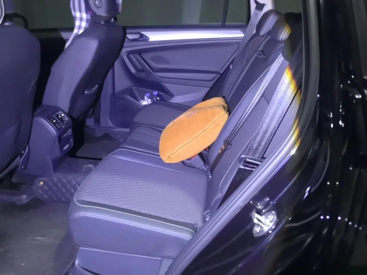 Volkswagen Tiguan L 2020 330TSI Automatic Two-Wheel Drive Luxury Edition China VI Standard — миниатюра 17