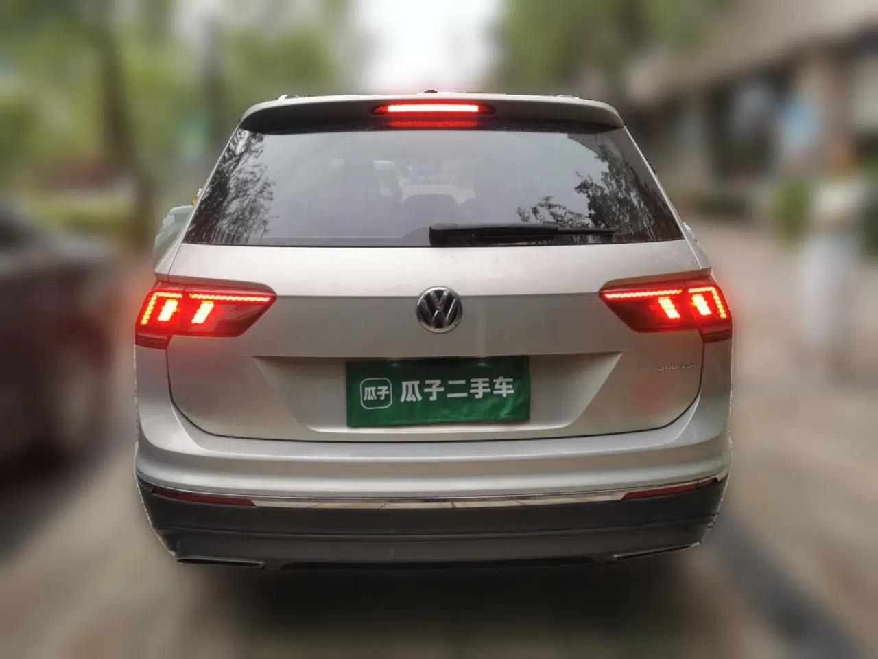 Volkswagen Tiguan L 2018 Revised Version 380TSI Automatic All-Wheel Drive Luxury Edition — миниатюра 5