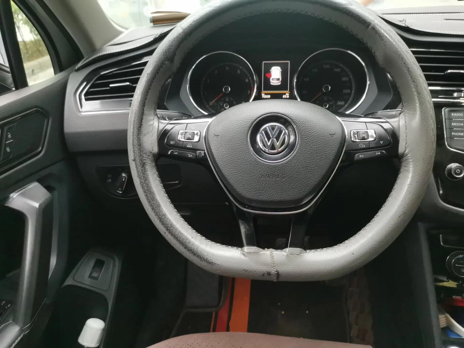 Volkswagen Tiguan L 2018 Revised Version 380TSI Automatic All-Wheel Drive Luxury Edition — миниатюра 10