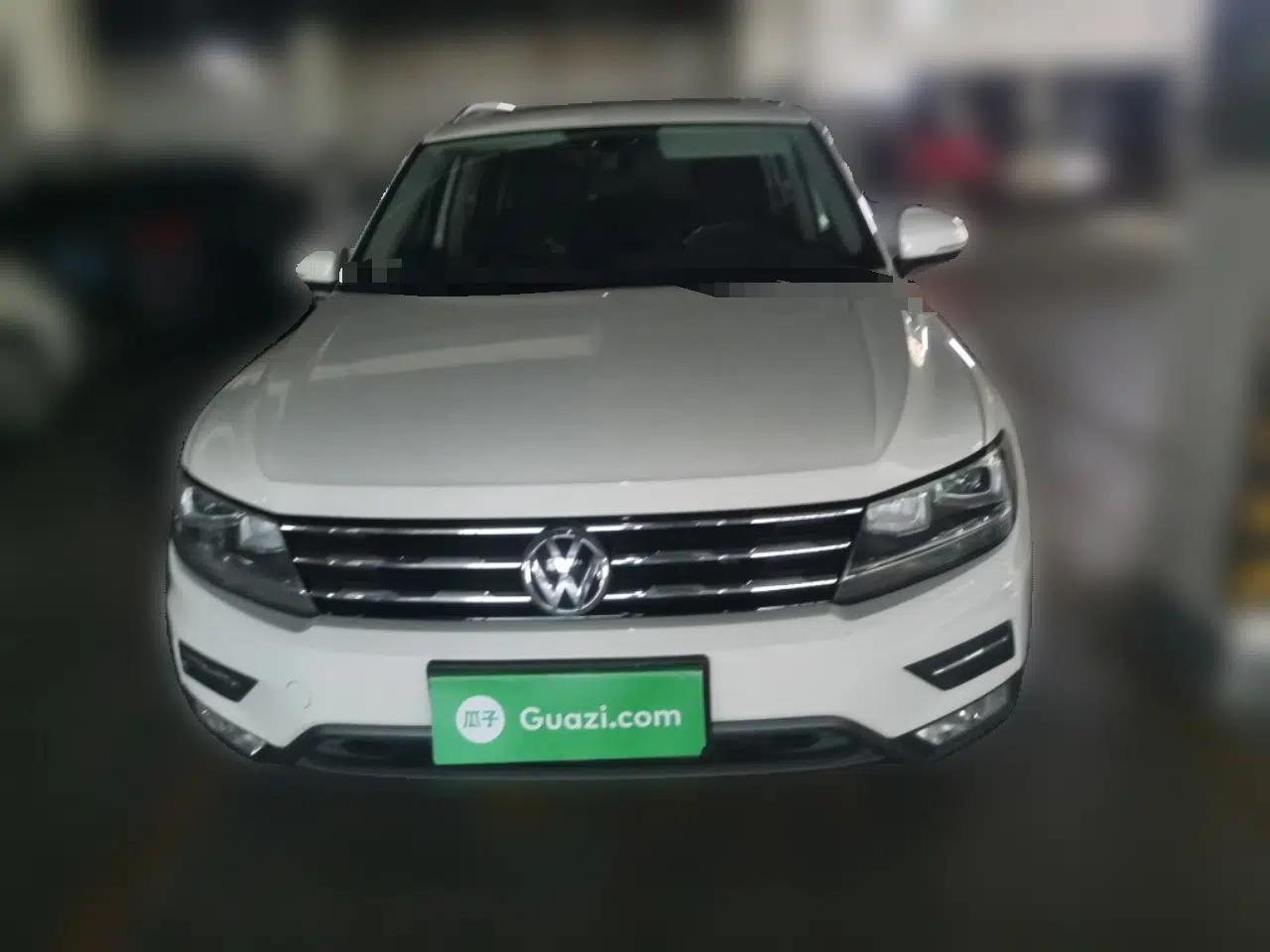 Volkswagen Tiguan L 2019 Updated Version 330TSI Automatic Two-Wheel Drive Panoramic Comfort Edition China VI Standard — миниатюра 2
