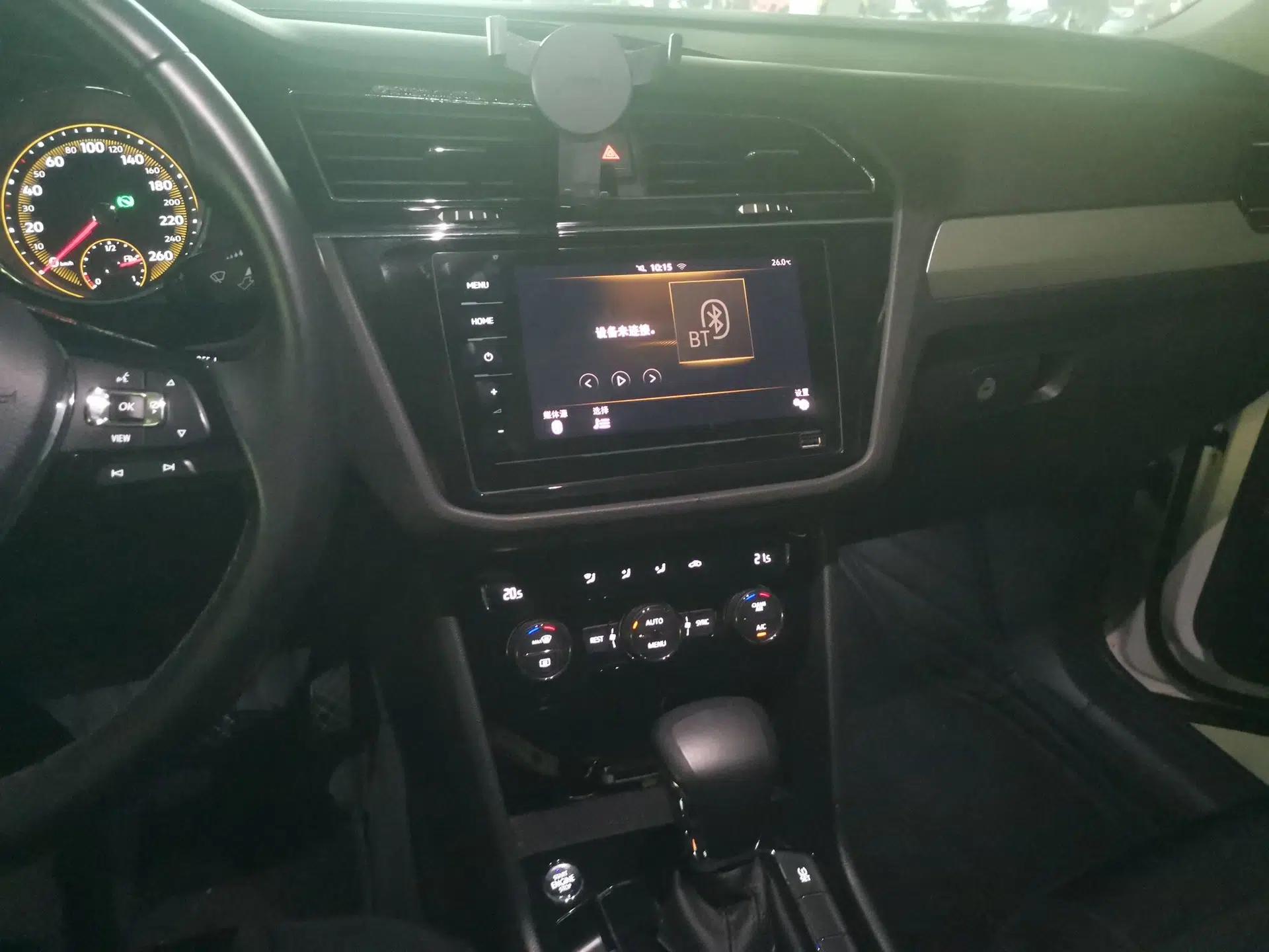Volkswagen Tiguan L 2019 Updated Version 330TSI Automatic Two-Wheel Drive Panoramic Comfort Edition China VI Standard — миниатюра 13