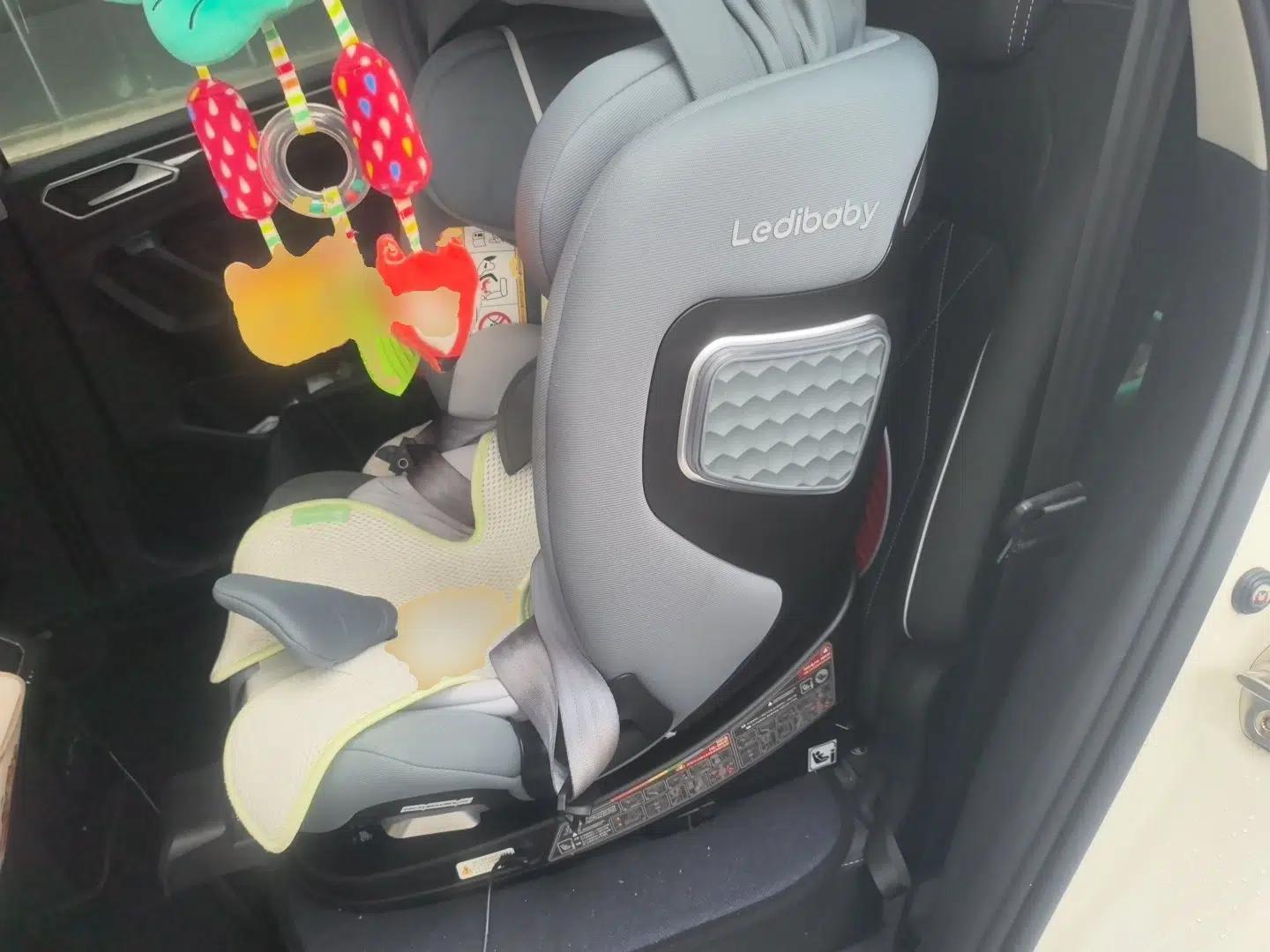Volkswagen Tiguan L 2022 330TSI Automatic Two-Wheel Drive R-Line Enhanced Edition — миниатюра 17