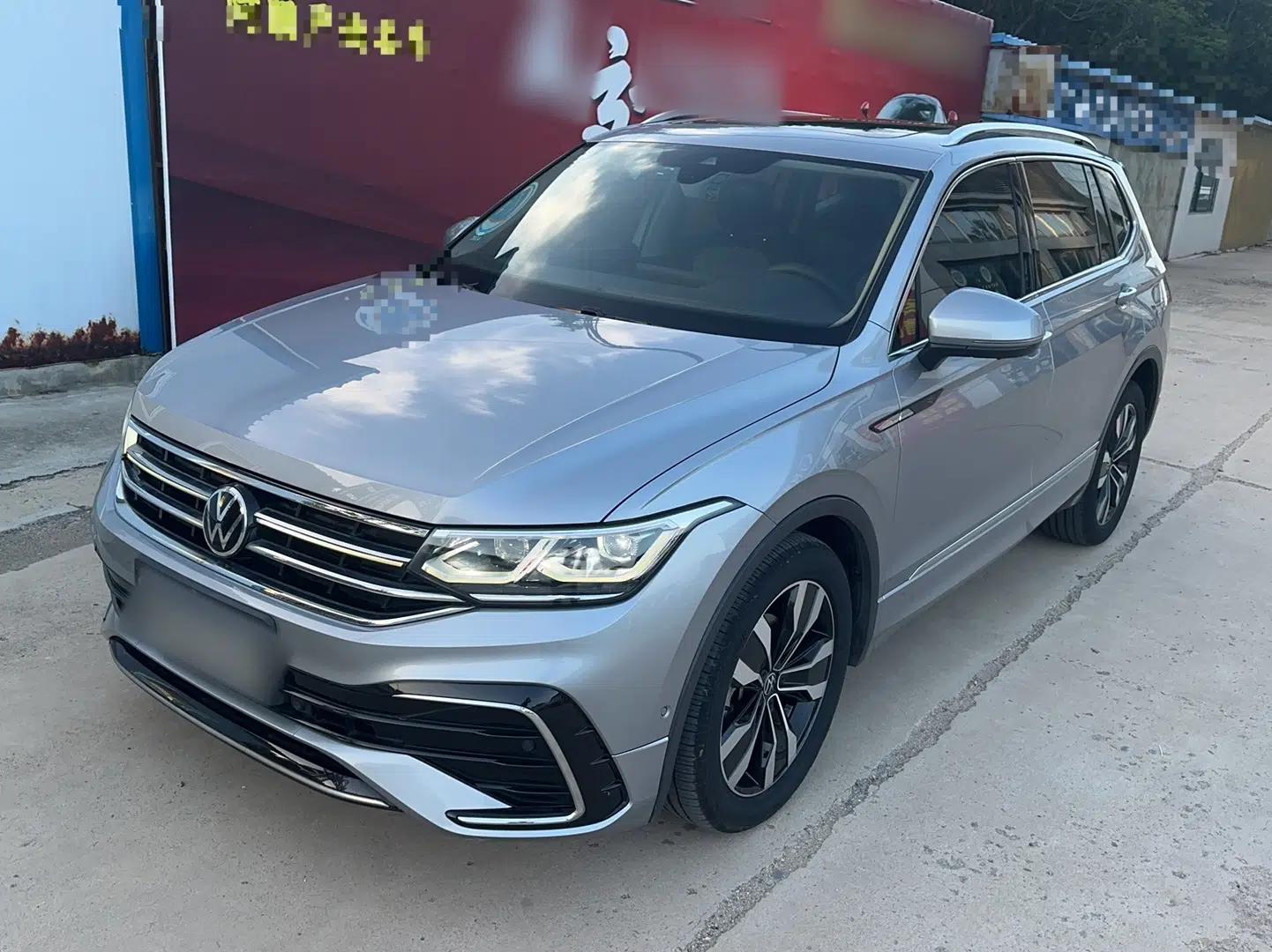 Volkswagen Tiguan L 2023 330TSI Automatic Two-Wheel Drive R-Line Flagship Edition — миниатюра 1