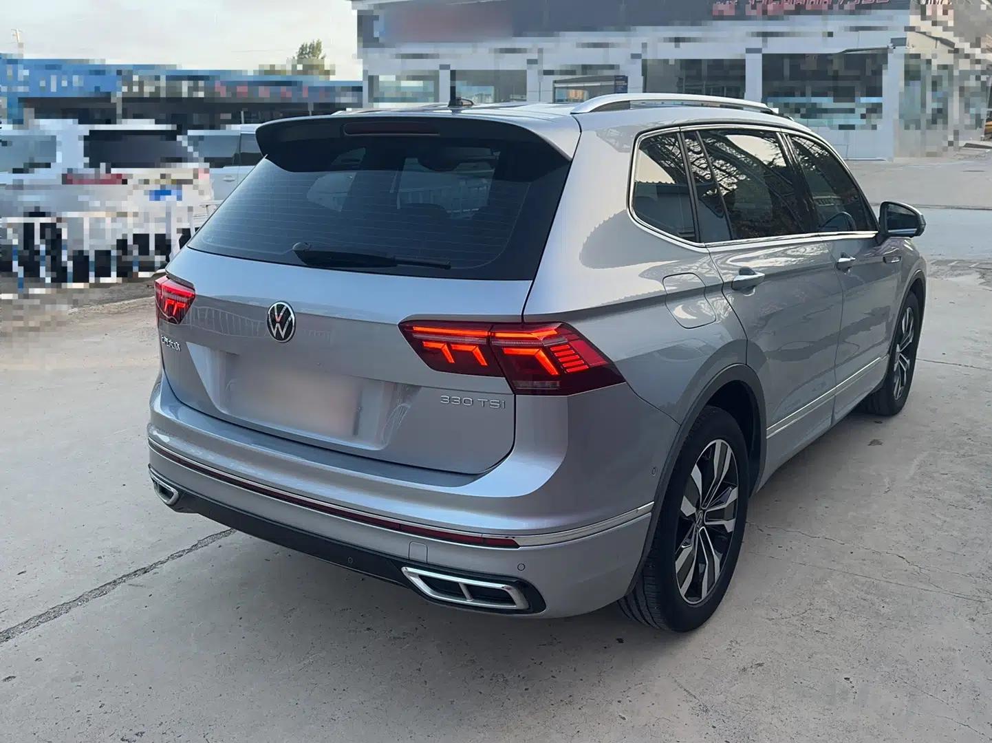 Volkswagen Tiguan L 2023 330TSI Automatic Two-Wheel Drive R-Line Flagship Edition — миниатюра 3
