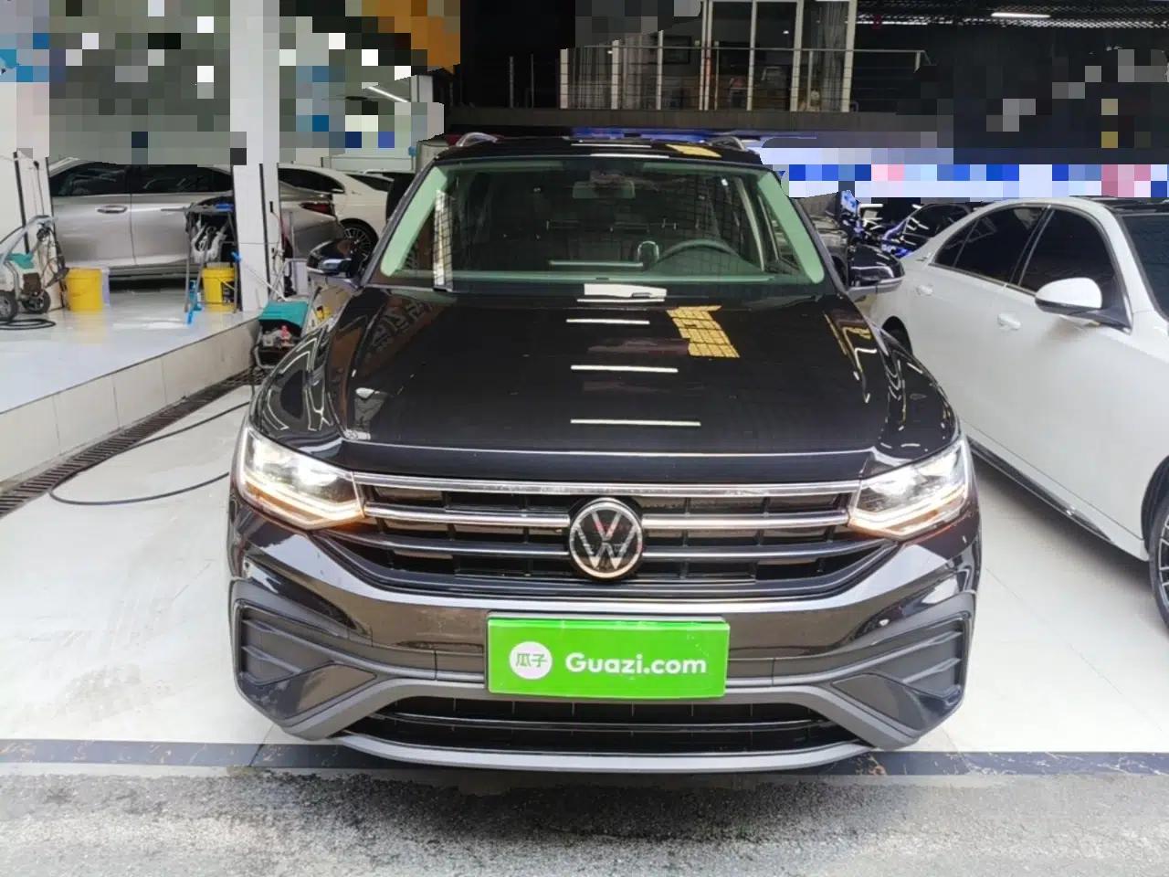 Volkswagen Tiguan L 2025 Model, Outstanding Version, 300TSI Automatic Two-Wheel Drive Longteng Edition — миниатюра 2