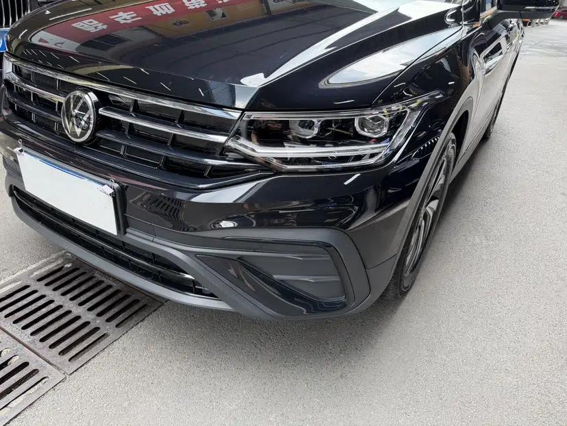 Volkswagen Tiguan L 2025 Model, Outstanding Version, 300TSI Automatic Two-Wheel Drive Longteng Edition — миниатюра 8