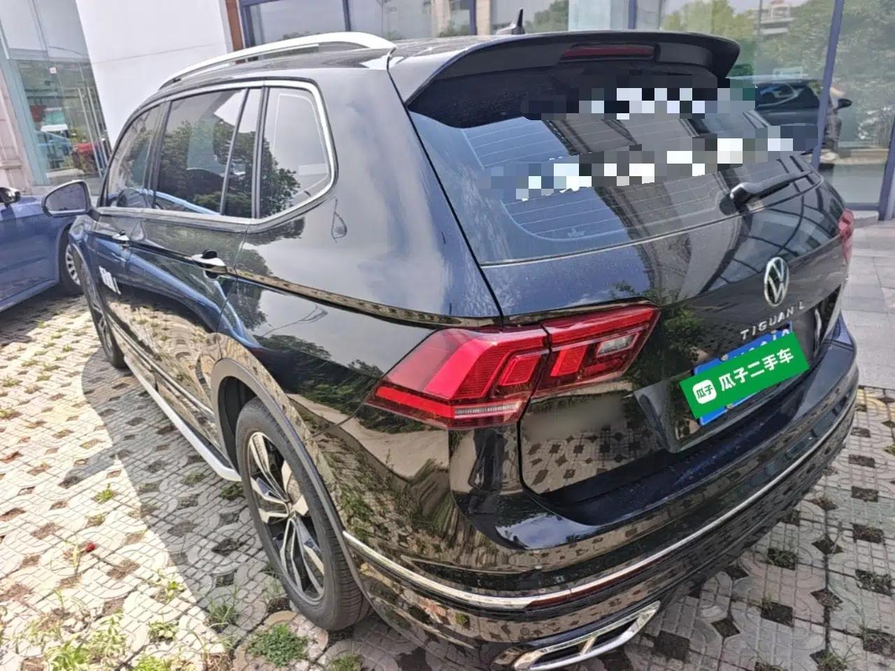 Volkswagen Tiguan L 2024 330TSI Automatic Two-Wheel Drive R-Line Enhanced Edition — миниатюра 4