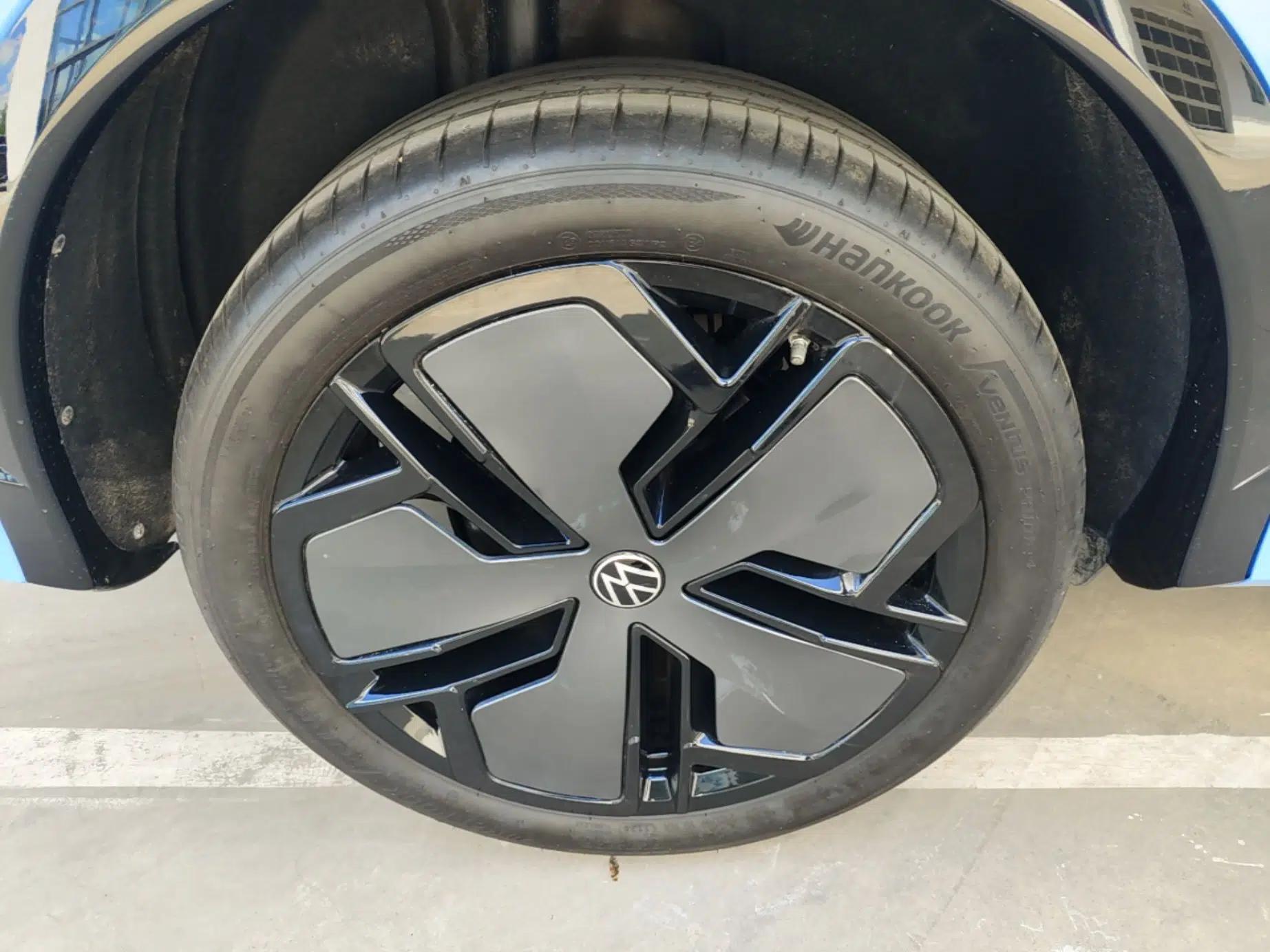 Volkswagen Tiguan L 2024 PRO 380TSI Four-Wheel Drive R-Line Prestige Edition — миниатюра 11