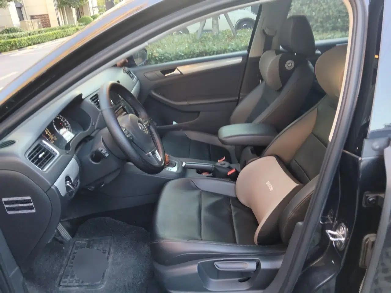 Volkswagen Sagitar 2014 1.4TSI Automatic Luxury Model — миниатюра 15
