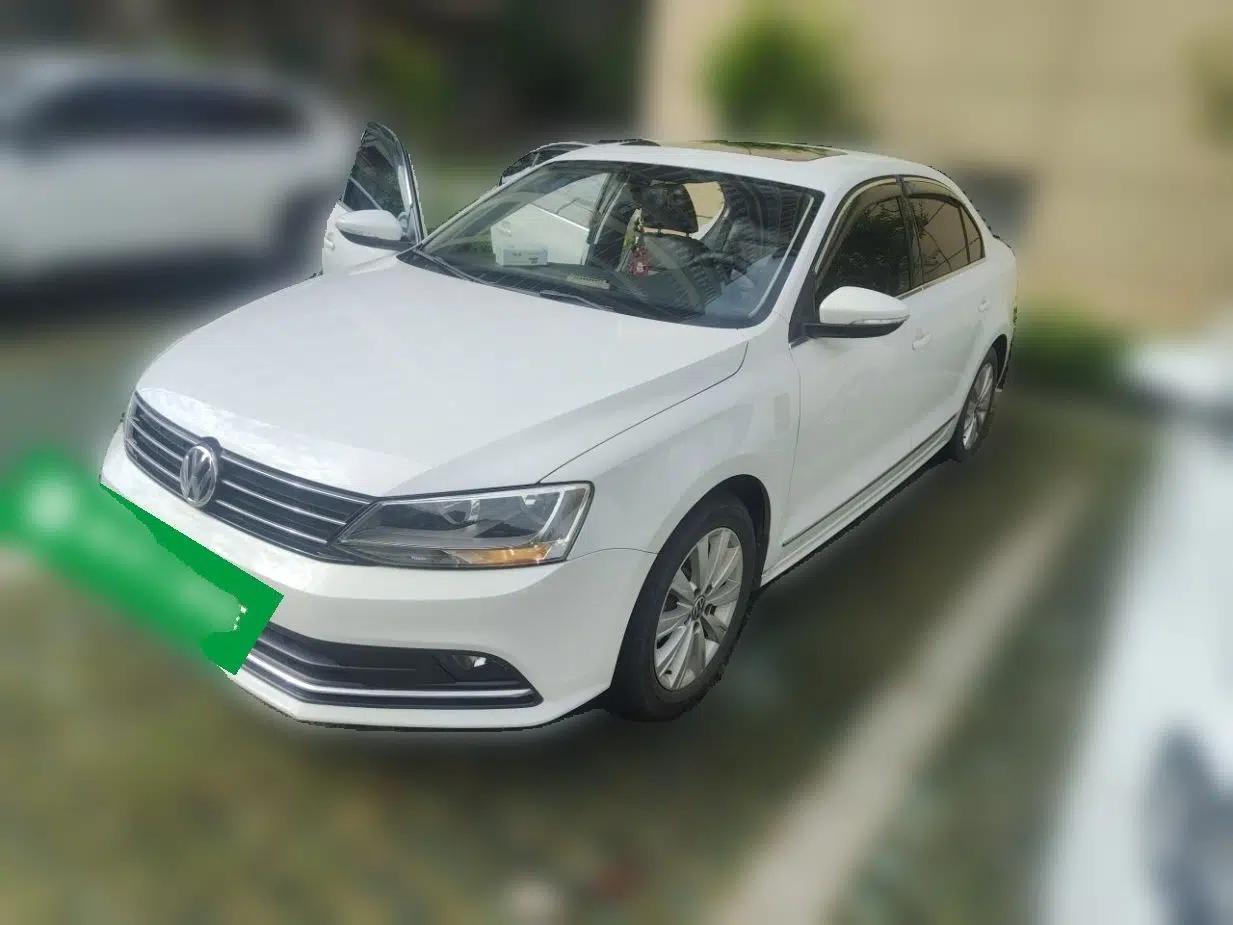 Volkswagen Sagitar 2018 1.6L Automatic Comfort Model — миниатюра 1